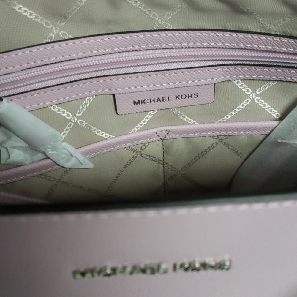 Purse - Picture 2 of 2